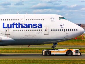 Lufthansa |  Το Ελεγκτικό Συμβούλιο δέχεται το σχέδιο διάσωσης
