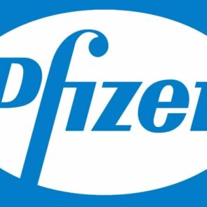 Η Pfizer επενδύει $500 εκατ. σε εταιρείες βιοτεχνολογίας