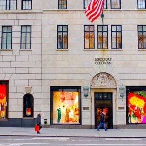Το Bergdorf Goodman ανοίγει και πάλι με 3 νέες υπηρεσίες για τους πελάτες του