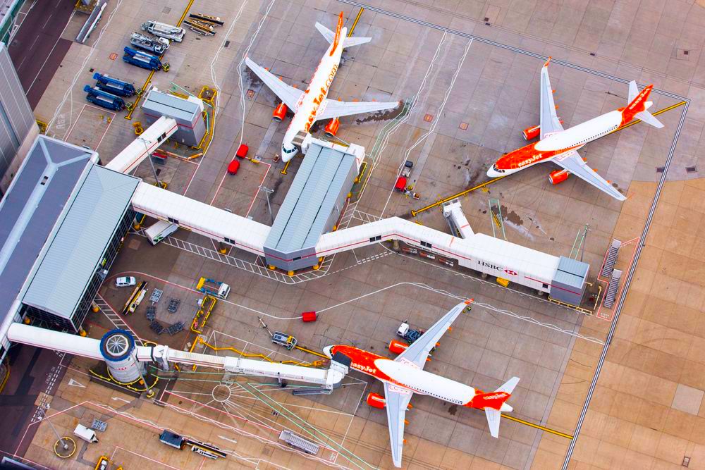 Το αεροδρόμιο Gatwick θεωρεί πως μέχρι το 2024 το πλήθος των ταξιδιωτών θα επιστρέψει στα προ-κορωνοϊού επίπεδα