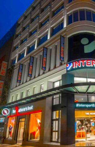 Η Intersport με το νέο της flagship κατάστημα στο κέντρο της Αθήνας