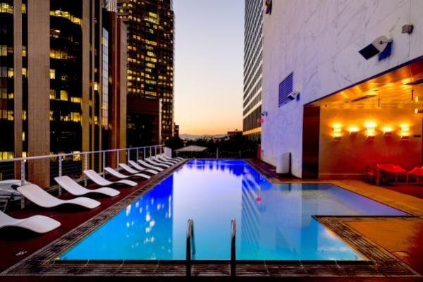 Δυσκολίες για την Marriott – Προειδοποιεί για σημαντικές πρόσθετες περικοπές προσωπικού