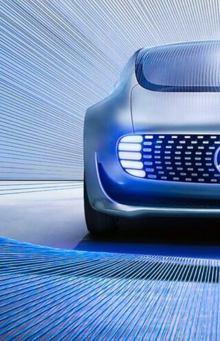 H Mercedes θέλει να βγάλει στον δρόμο αυτόνομα οχήματα μέσα στο 2023