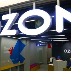 Οι Amazon και SoftBank σε συζητήσεις για την απόκτηση του Ρωσικού  online retailer Ozon