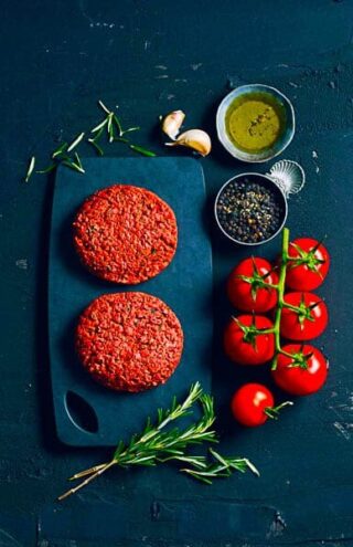 Εκρηκτική η αύξηση πωλήσεων των plant-based τροφίμων το 2022