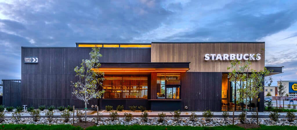 Τα Starbucks αλλάζουν και μαζί τους η αγορά του καφέ