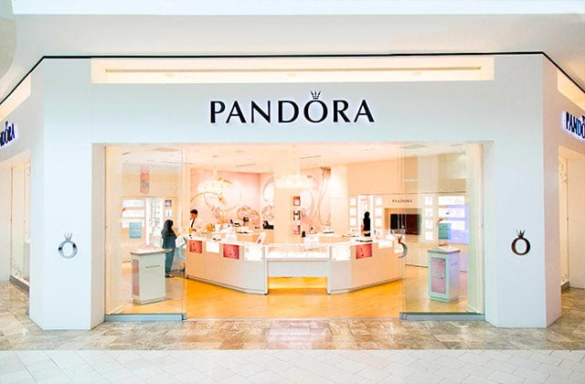 Η Pandora συνεχίζει να μεγαλώνει