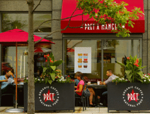 Η Pret A Manger κλείνει 30 καταστήματα και καταργεί τουλάχιστον 1.000 θέσεις εργασίας