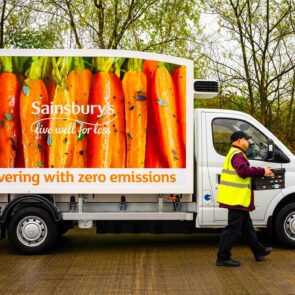 Η Sainsbury&#8217;s ανοίγει pop-up κατάστημα με δωρεάν κατεψυγμένα τρόφιμα