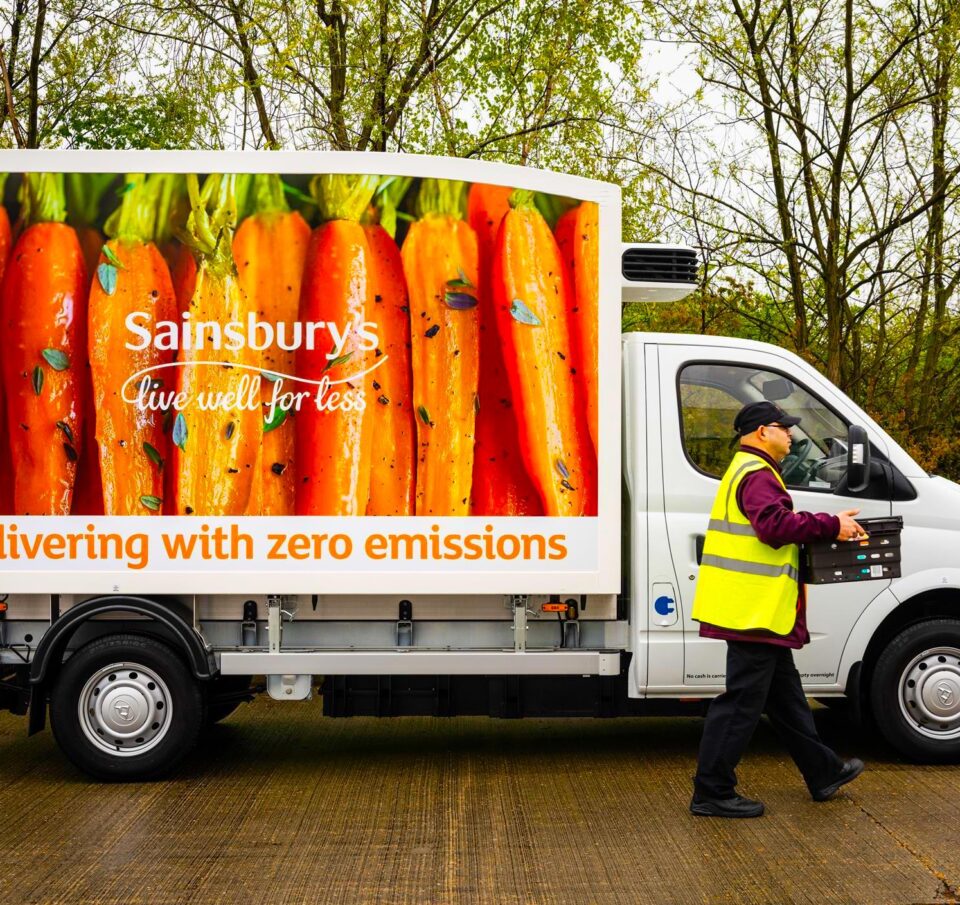 Η Sainsbury&#8217;s ανοίγει pop-up κατάστημα με δωρεάν κατεψυγμένα τρόφιμα