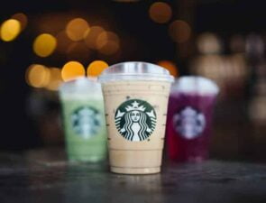 Φουλ των φυτικών προϊόντων στο μενού των Starbucks στην Ασία