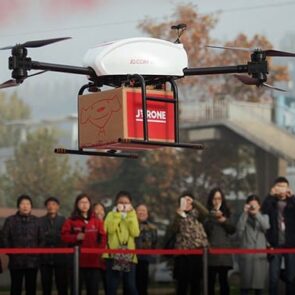 Γιατί &#8220;ανθίζει&#8221; εμπορικά η χρήση των drones στο παγκόσμιο λιανεμπόριο;