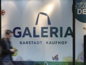 Θετική απόφαση-χείρα βοηθείας για την Galeria Karstadt Kaufhof από τους πιστωτές της