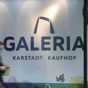 Θετική απόφαση-χείρα βοηθείας για την Galeria Karstadt Kaufhof από τους πιστωτές της