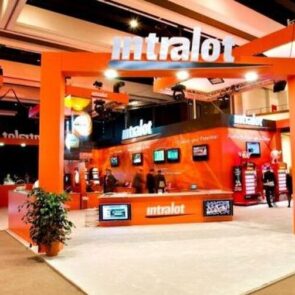 Intralot: Κάμψη εσόδων, αύξηση ζημιών για το α’ εξάμηνο του 2020
