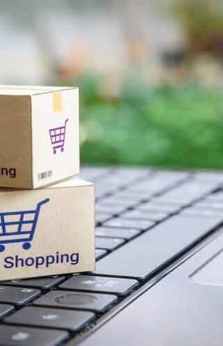 Σε επίπεδα-ρεκόρ οι online λιανεμπορικές πωλήσεις ελέω του Covid-19