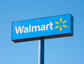 Τα έσοδα της Walmart από την ψηφιακή διαφήμιση αναμένεται να φτάσουν τα 4 δισεκατομμύρια δολάρια μέχρι το 2025