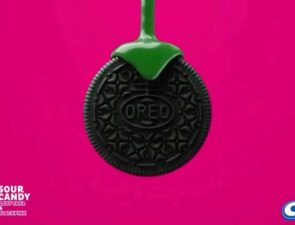 Τα Oreo συνεργάζονται με τη Lady Gaga