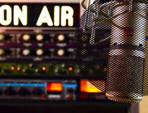 Η εξέλιξη του brand broadcasting και η σημασία του για τις εταιρείες