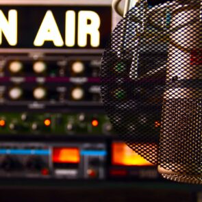 Η εξέλιξη του brand broadcasting και η σημασία του για τις εταιρείες