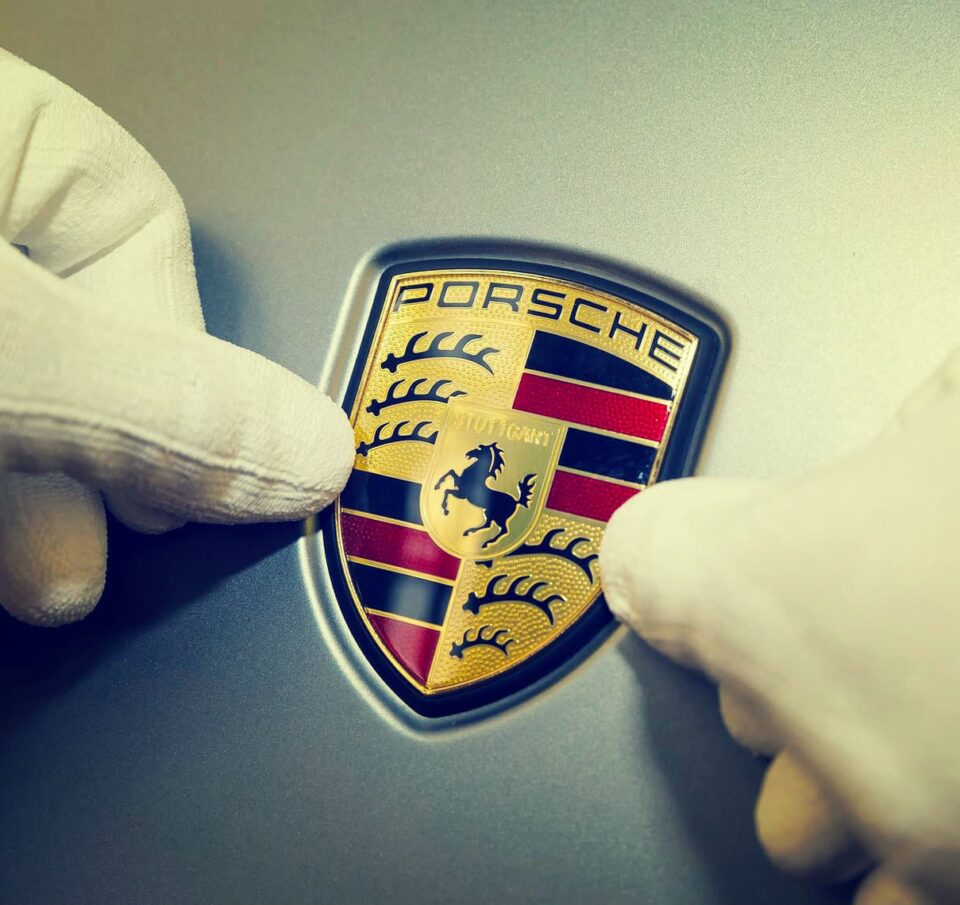 Η πολύχρωμη καμπάνια της Porsche στην Ταϊλάνδη