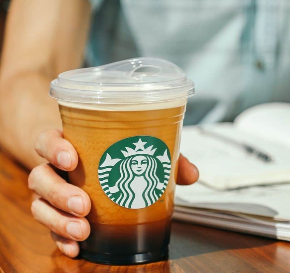 Η Starbucks  δεσμεύεται για ένα βιώσιμο μέλλον για τον Άνθρωπο, τον Καφέ και τον Πλανήτη