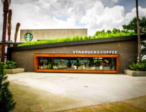 Τα Starbucks εξελίσσουν ακόμη περισσότερο τα &#8220;Greener Stores&#8221;