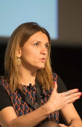 Συνέντευξη με την Μ.Βασιλαρά &#8211; Global Brand Communications Director Apivita | &#8220;Η APIVITA θα συνεχίσει να επενδύει στη βιώσιμη ανάπτυξη με έμφαση στον άνθρωπο, το περιβάλλον και την τεχνολογική υπεροχή&#8221;