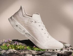 Είναι το βιώσιμο αθλητικό παπούτσι των Adidas και Allbirds κάτι παραπάνω από ένα τέχνασμα για τις ανάγκες του marketing;