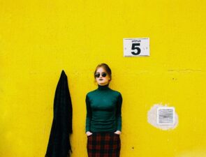 Μήπως η Gen Z δε θέλει να δουλέψει υβριδικά;