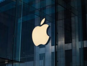To ευέλικτο μοντέλο εργασίας της Apple δεν είναι και τόσο ευέλικτο