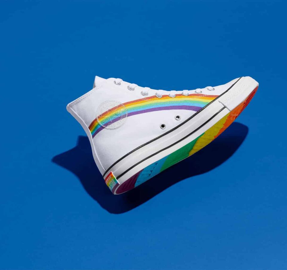 Η Nike προσφέρει 9 τρόπους εκπροσώπησης του Pride σε παπούτσια