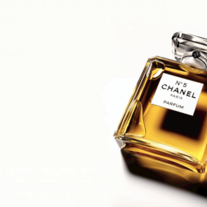 Εμφιαλωμένο νερό Chanel |  η προστιθέμενη αξία πολυτελείας