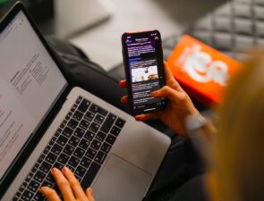 ‘Έρευνα | Το σημαντικότερο προωθητικό text message που επιθυμούν να λαμβάνουν οι καταναλωτές