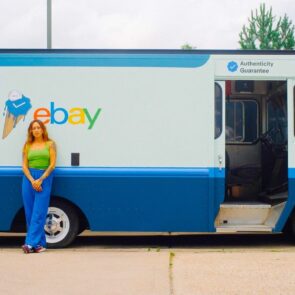 Το Ebay ταξιδεύει την υπηρεσία γνησιότητας αθλητικών παπουτσιών