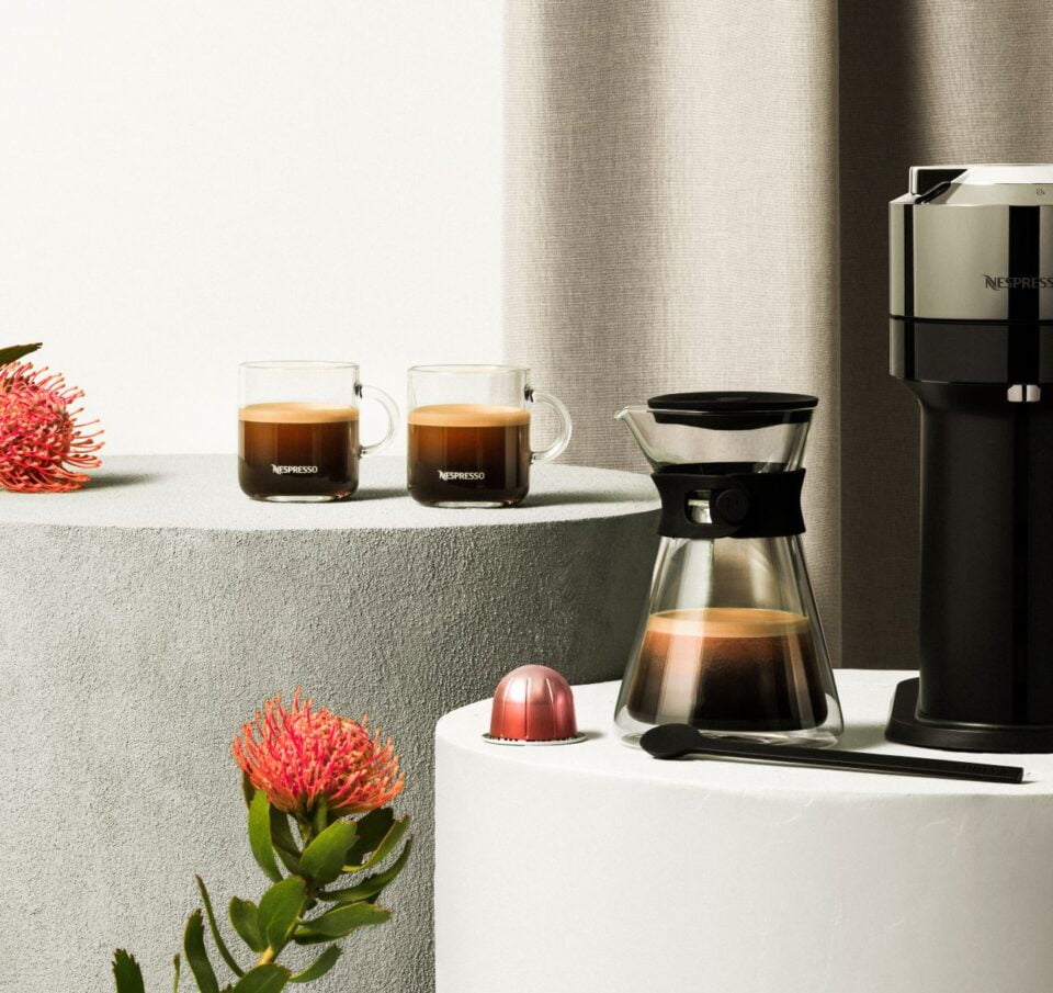 H Nespresso παρουσιάζει τη Vertuo Carafe για καφέ με την παρέα με μία μόνο κάψουλα