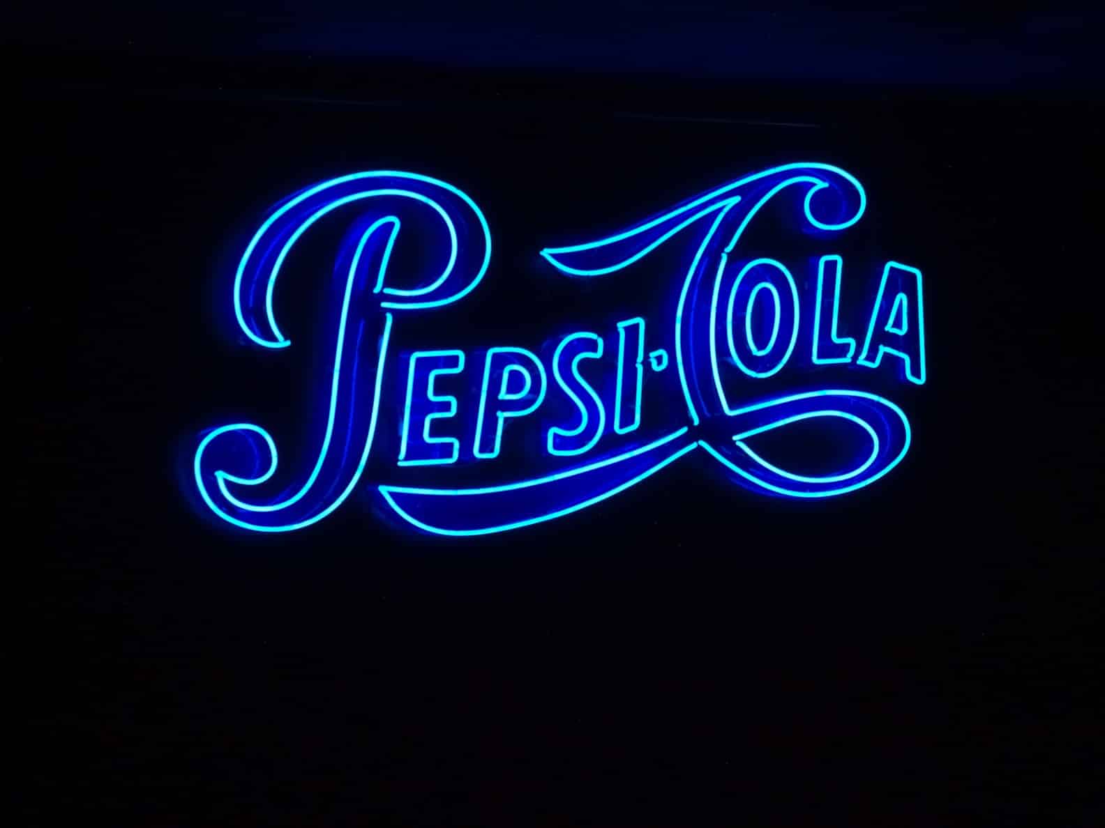 Η PepsiCo αλλάζει το concept των energy drinks ενισχύοντάς τα με κάνναβη