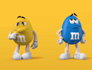 Τι σημαίνει η απόσυρση των πολύχρωμων M&#038;Ms από τις διαφημίσεις;