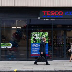 Η Tesco ανοίγει κατάστημα χωρίς πληρωμές GetGo στο Λονδίνο