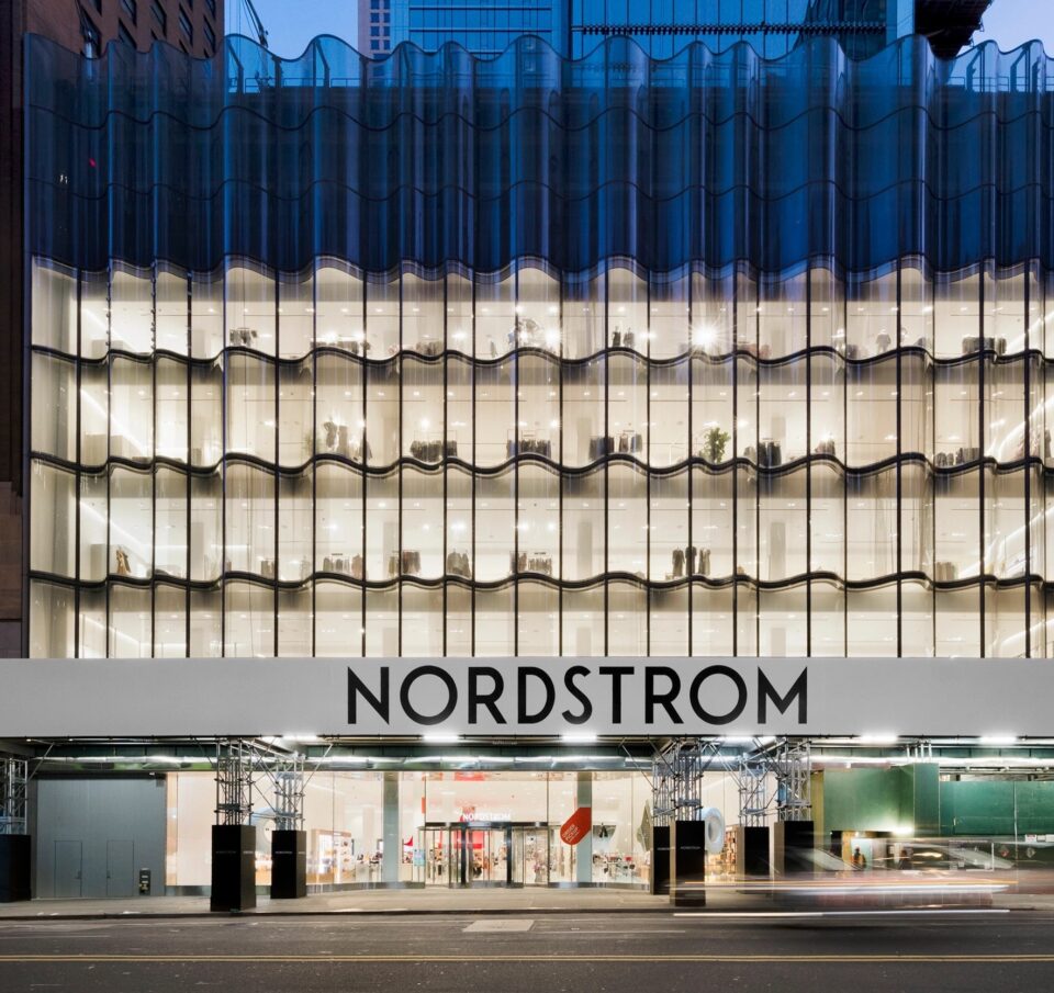 Το νέο flagship κατάστημα της Nordstrom αλλάζει τα δεδομένα του retailing 
