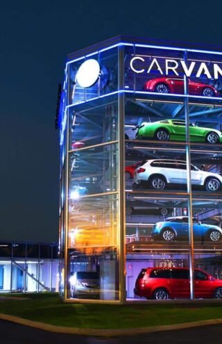 Η Carvana παρουσιάζει έναν ακόμα αυτόματο πωλητή αυτοκινήτων