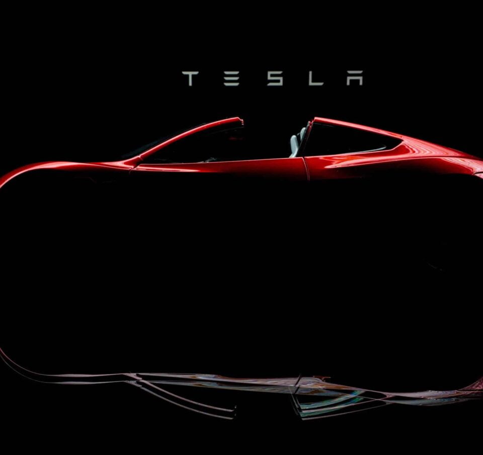 Πώς η Tesla τριπλασίασε τις παραδόσεις των αυτοκινήτων της παγκοσμίως
