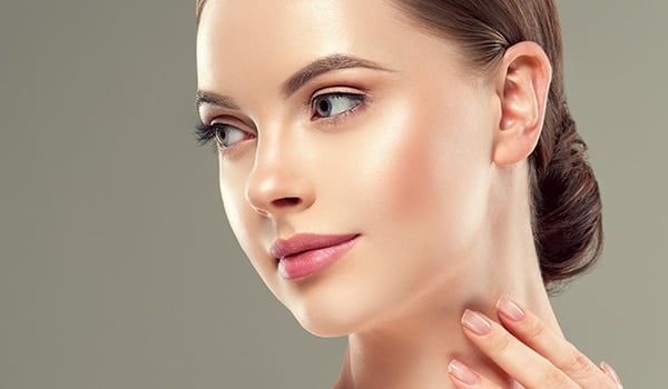Η Dermalogica της Unilever εκπαιδεύει τους επαγγελματίες δέρματος με μια virtual ειδικό