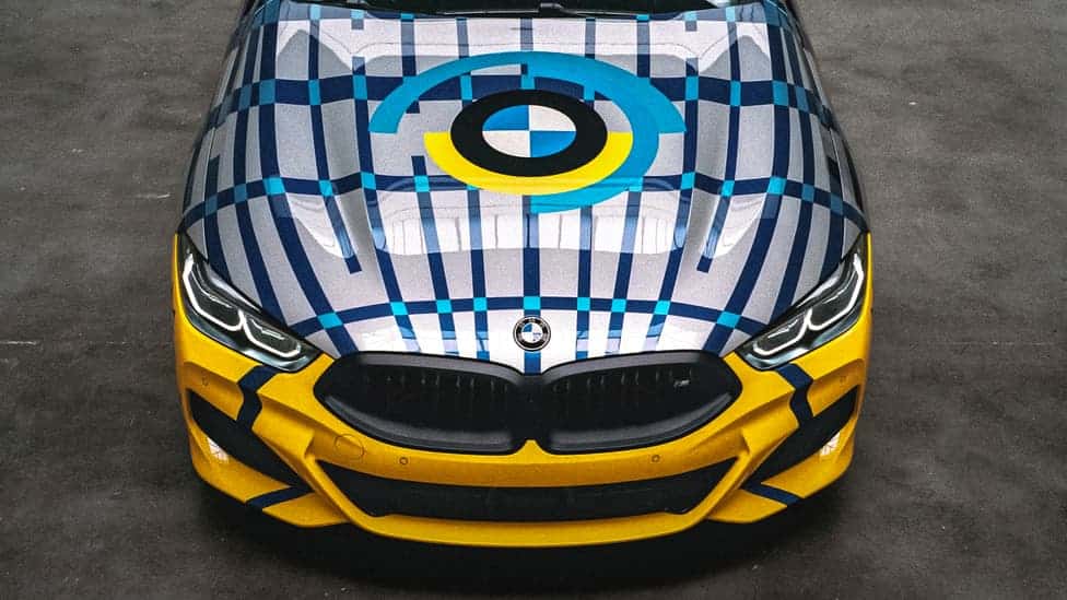 Ο καλλιτέχνης Jeff Koons σχεδιάζει μία limited edition BMW