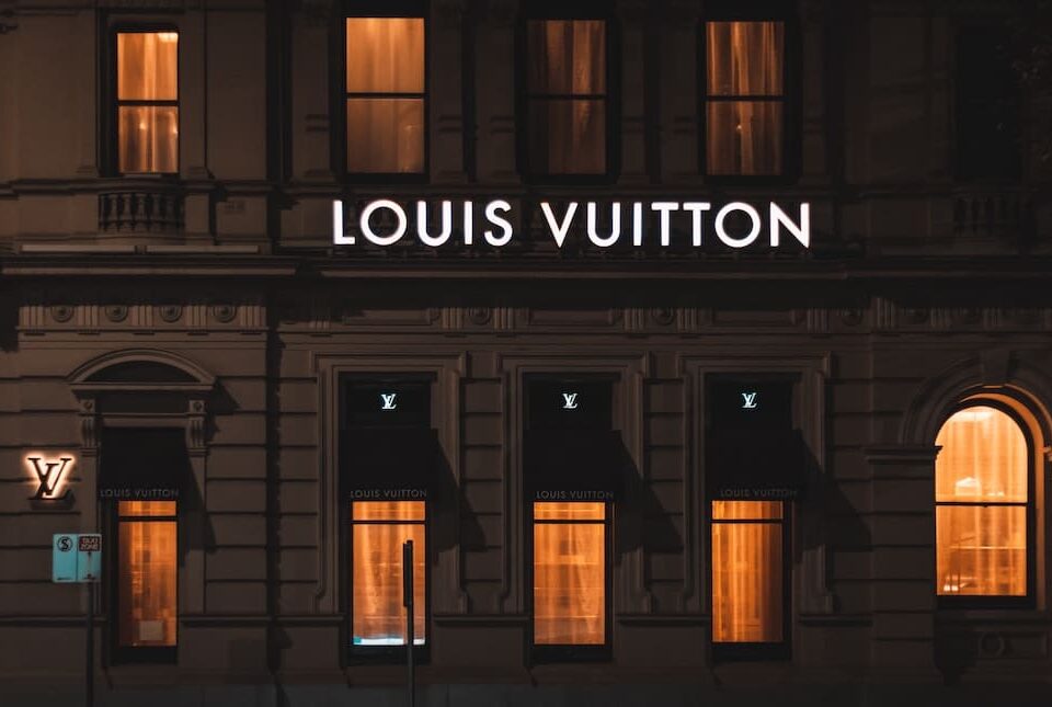 Η Louis Vuitton φέρνει την πολυτέλεια στον ψηφιακό κόσμο με νέες συλλεκτικές δημιουργίες