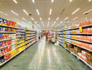 Focus Bari: Πώς αλλάζει η ακρίβεια τις καταναλωτικές συνήθειες;