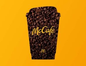 Tα McDonald’s επενδύουν στον καφέ με την προώθηση του McCafé