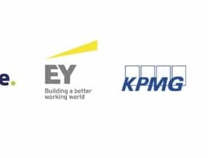 Και οι κολοσσοί Deloitte και EY φεύγουν από τη Ρωσία