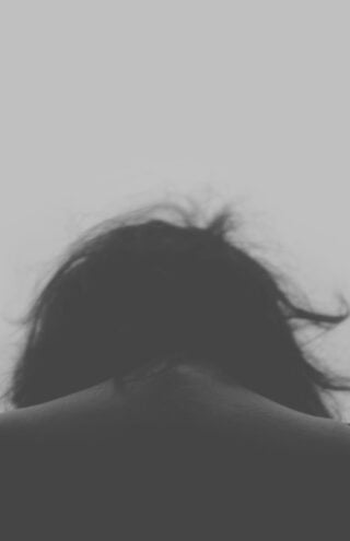 Μια καμπάνια χρησιμοποιεί τη σιωπή για να μιλήσει για την έμφυλη βία