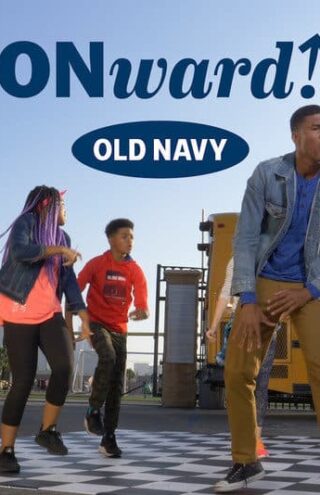 Η Old Navy βάζει τους χρήστες του TikTok να γράψουν τις διαφημίσεις της